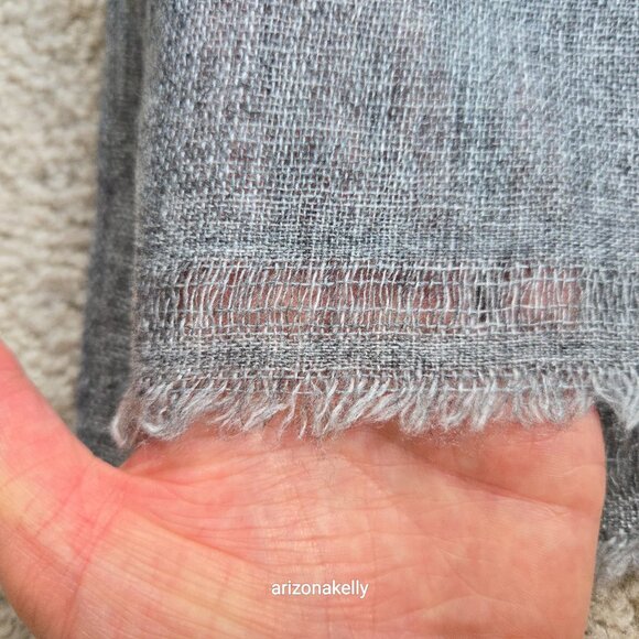 NWOT Cashmere Scarf Woven Heather Grey - Picture 4 of 10